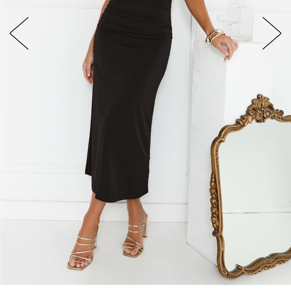 XS high neck halter style black dress. Belt not included. Sophisticated and sexy - Picture 7 of 8